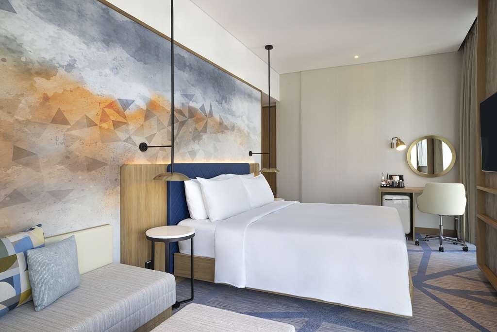 Hilton Garden Inn Dubai Business Bay Room photo