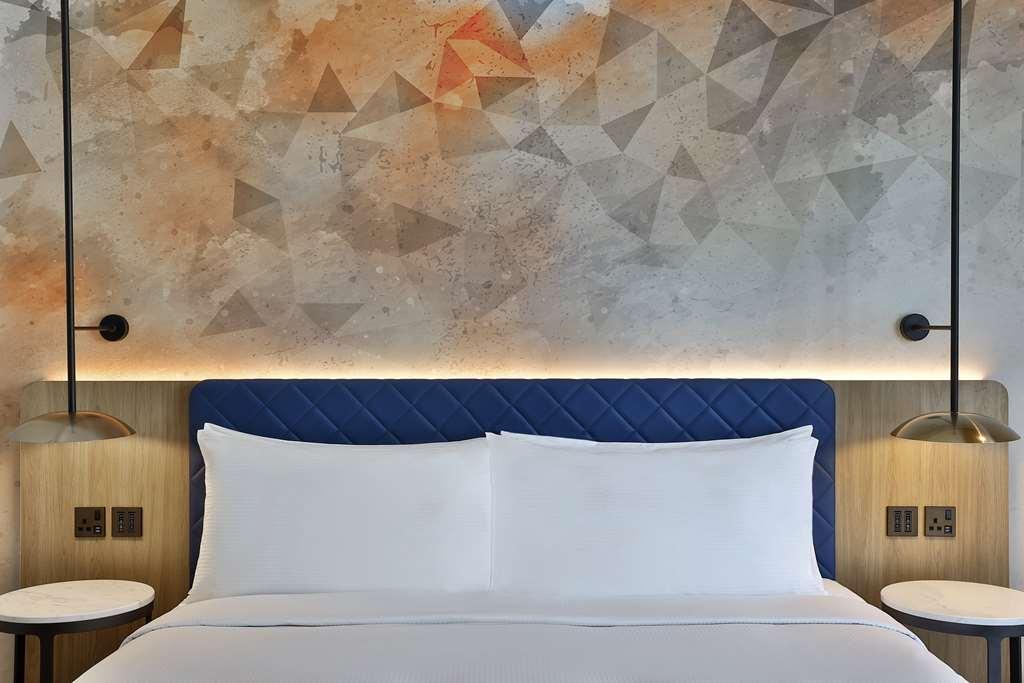 Hilton Garden Inn Dubai Business Bay Room photo