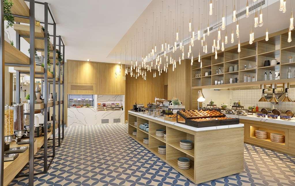 Hilton Garden Inn Dubai Business Bay Restaurant photo