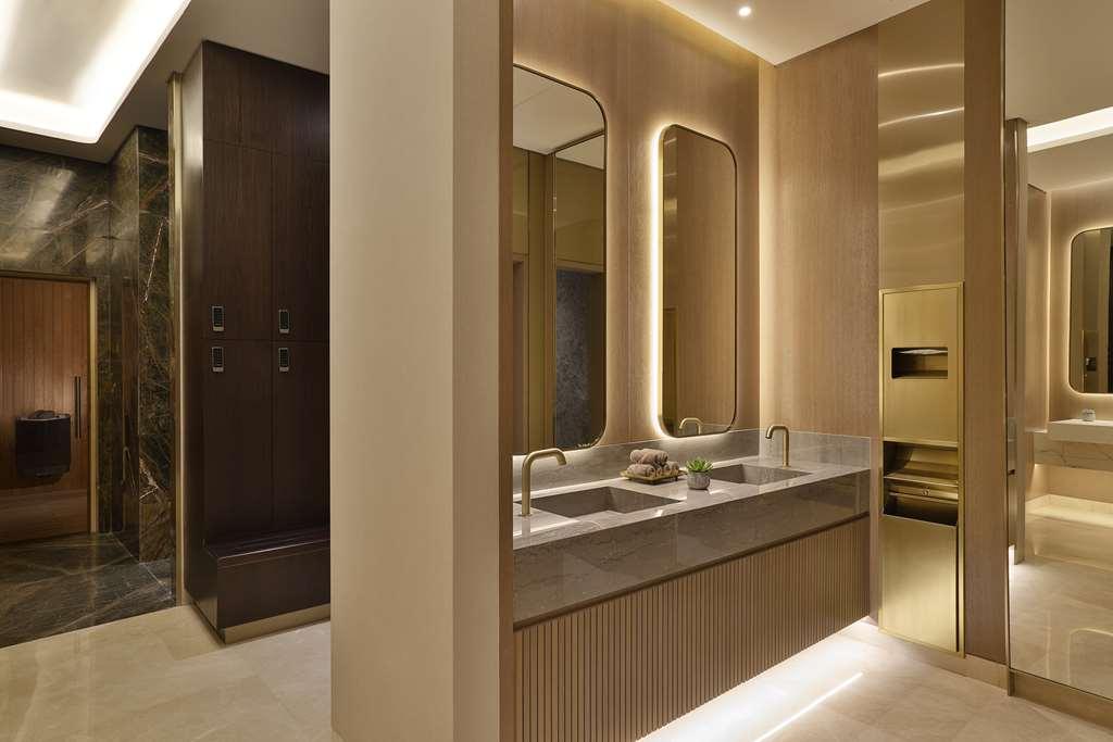 Hilton Garden Inn Dubai Business Bay Amenities photo