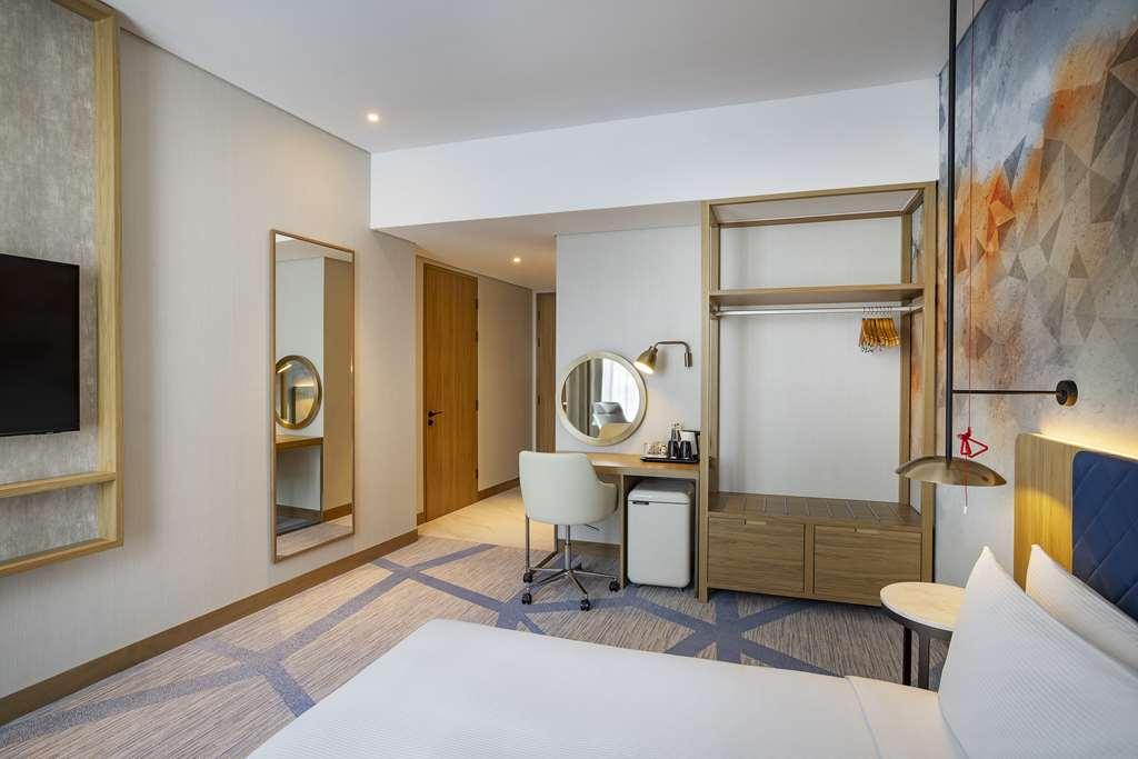 Hilton Garden Inn Dubai Business Bay Room photo