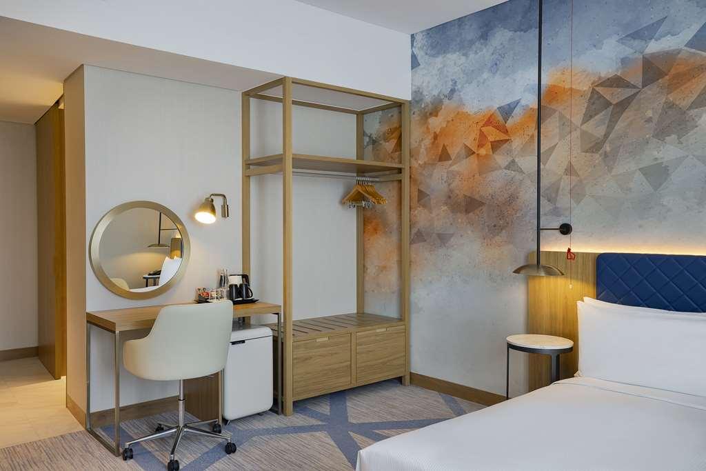 Hilton Garden Inn Dubai Business Bay Room photo